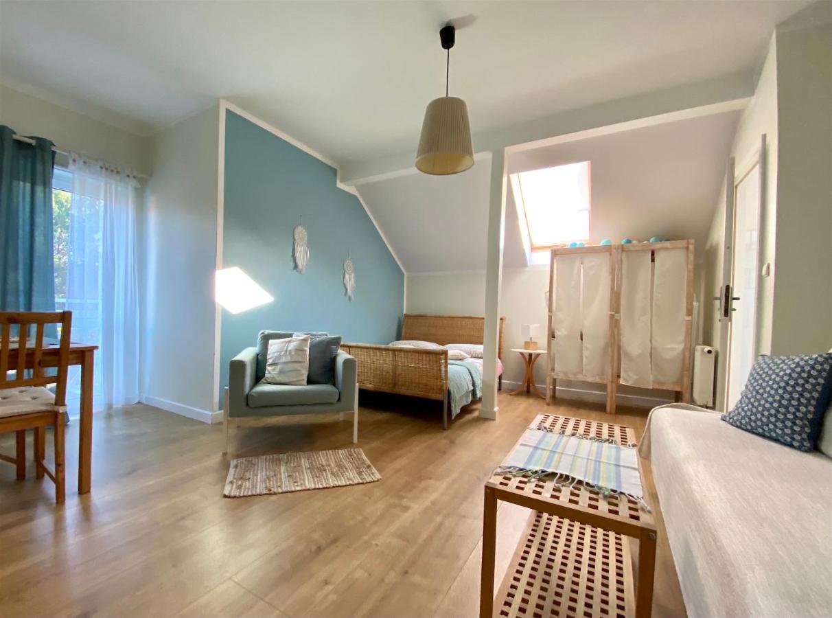 Szary Domek Apartamenty אוסטקה מראה חיצוני תמונה