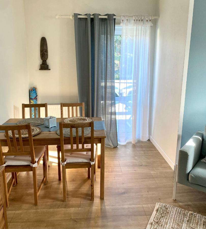 Szary Domek Apartamenty אוסטקה מראה חיצוני תמונה