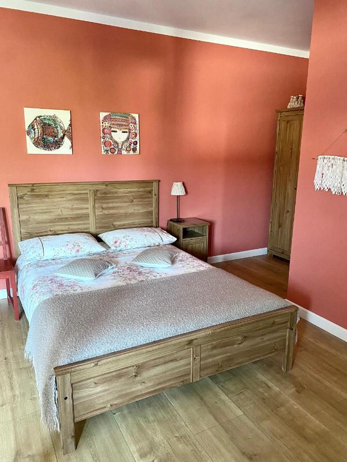 Szary Domek Apartamenty אוסטקה מראה חיצוני תמונה